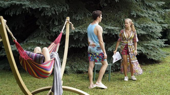 Barwy szczęścia, odcinek 1978: Justin (Jasper Sołtysiewicz), Oliwka (Wiktoria Gąsiewska), Mia (Maria Ruddick)