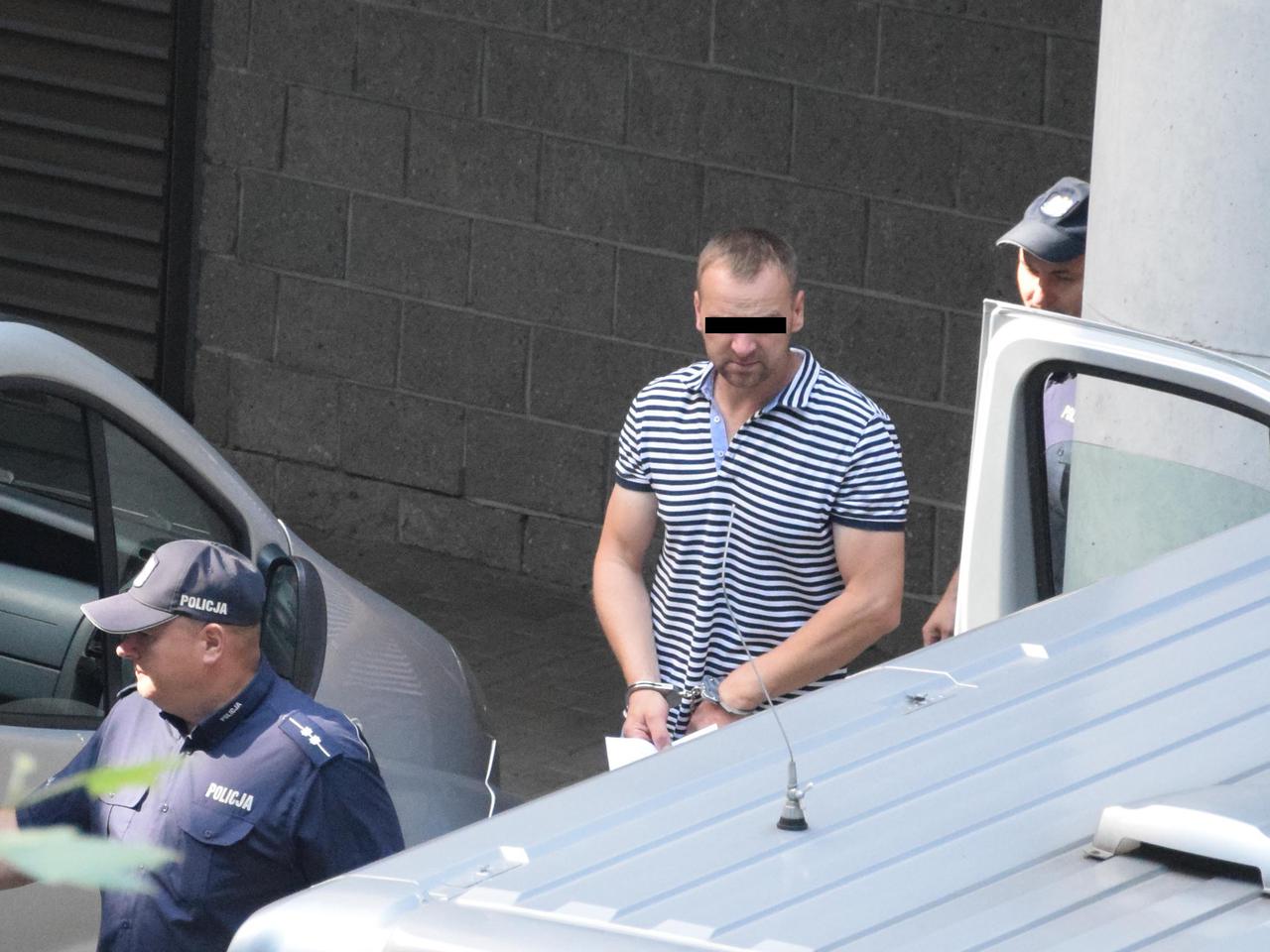 POMOGŁA KOCHANKOWI ZABIĆ SYNA.