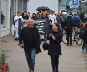 Śmierć 19-letniego Oliwiera wstrząsnęła elblążanami. Matka nie ma wątpliwości: jej syn został brutalnie pobity