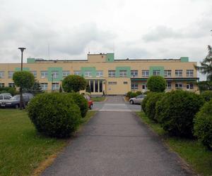 Szpital w Pleszewie rozbudowany. Więcej miejsc dla pacjentów. Prace trwały rok