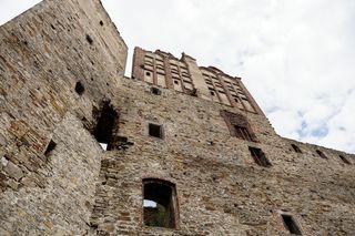 To jeden z najcenniejszych zabytków architektury renesansowej w Łódzkiem