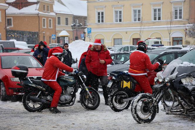 Śnieżyca niestraszna MotoMikołajom z Lublina!