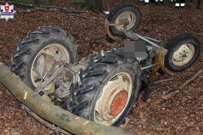 Śmiertelny wypadek w lesie. Przygnieciony traktorzysta zginął na miejscu