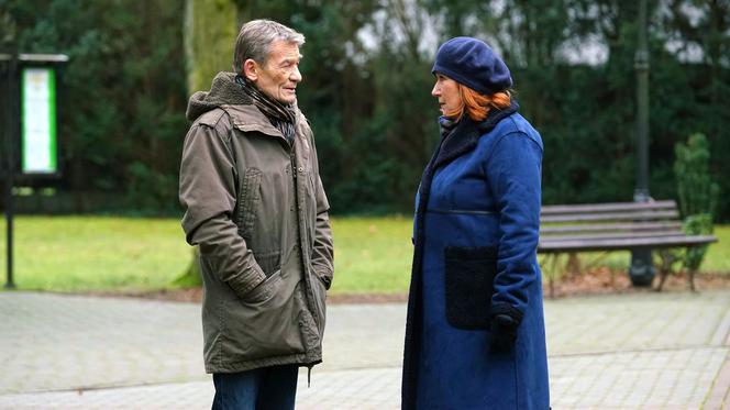 Barwy szczęścia, odcinek 1858, Waleria (Ewa Ziętek), Stefan (Krzysztof Kiersznowski)