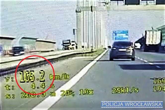 Wybrała sprawę w sądzie zamiast mandatu. Za kierownicą 54-latka