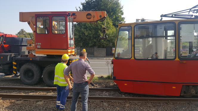 Tramwaj zderzył się z betoniarką