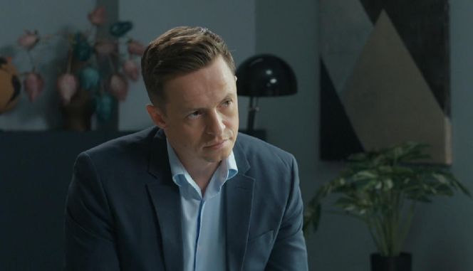 Barwy szczęścia, odcinek 3247. Błażej (Piotr Ligienza)