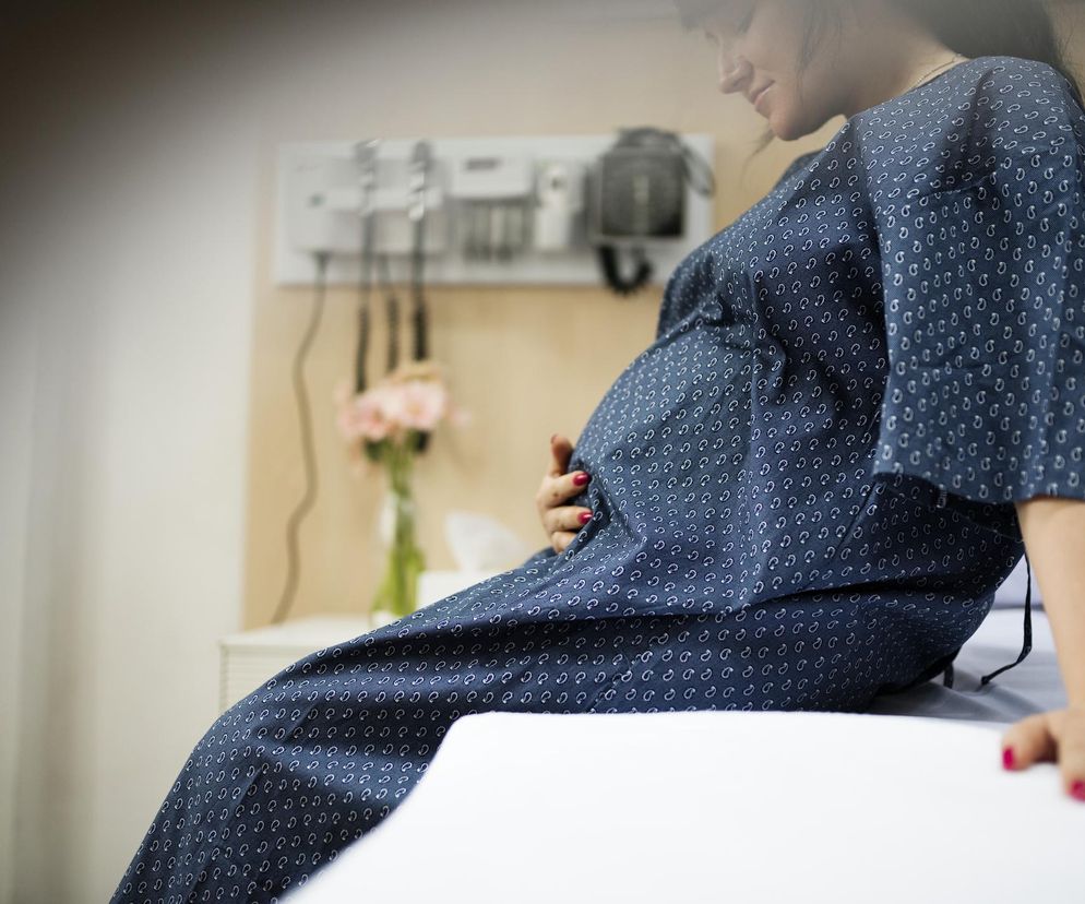 Sugerowano aborcję, urodziła zdrowe dziecko. Lekarze z Łodzi poprowadzili ryzykowną ciążę