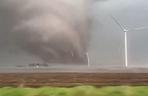 Apokaliptyczne tornado w USA. Dokładna liczba zabitych nie jest jeszcze znana [WIDEO]