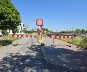 Rowerzyści na al. Unii Lubelskiej nie mają łatwo