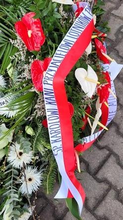 Pogrzeb milionera Karola Kani ze Śląska, który zginął  w katastrofie lotniczej w Pszczynie