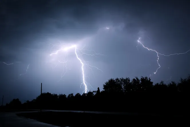 Burze z gradem to nie wszystko! Fatalny scenariusz na początek tygodnia