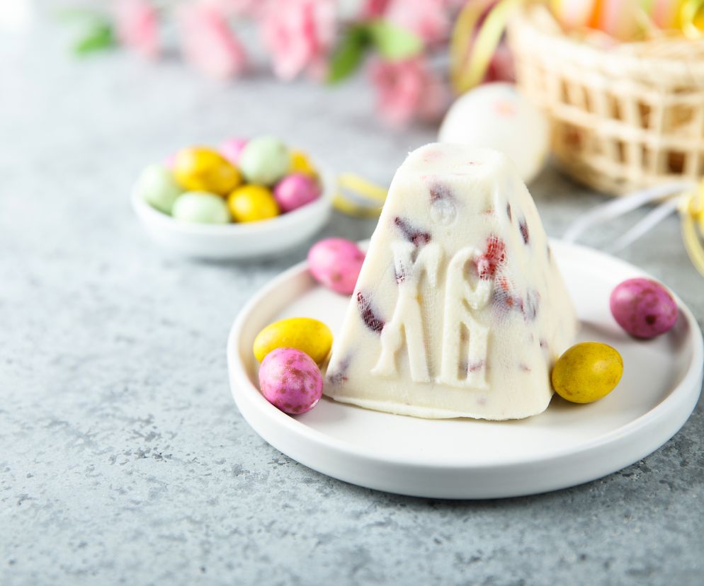 Tradycyjna pascha wielkanocna z twarogu - sprawdzony przepis