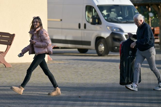 Tłumy gości na ślubie Katarzyny Cichopek i Macieja Kurzajewskiego. Wiemy, kto się pojawił