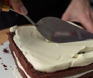 Ciasto Etna - łatwe ciasto czekoladowe, które zasmakuje każdemu 