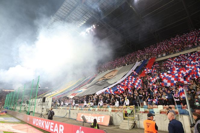 Kibice na meczu Górnik Zabrze - GKS Katowice w sobotę 21 września