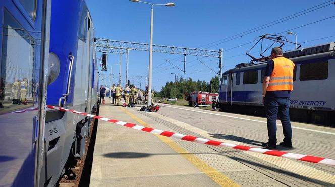 Pożar pociągu na dworcu w Lesznie