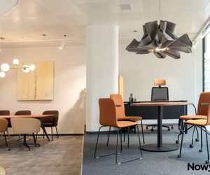 Nowy styl - salony i showroomy