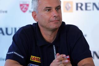 Rafał Kot diagnozuje problemy skoczków i staje w obronie trenera. - Nie wolno kopać leżącego