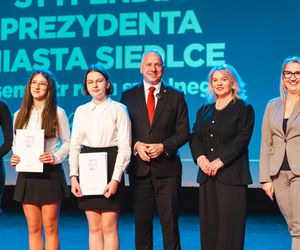 Blisko 700 najzdolniejszych siedleckich uczniów z nagrodami za dokonania w nauce!