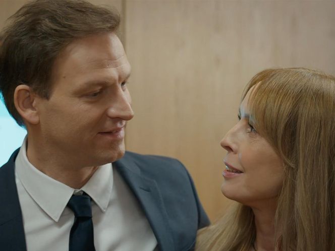 Barwy szczęścia, odcinek 3200: Łukasz (Michał Rolnicki), Agnieszka (Katarzyna Tlałka)