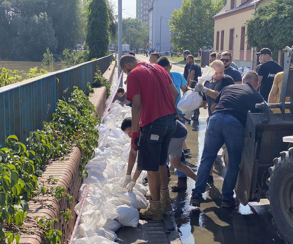 Prudnik wciąż podnosi się po żywiole. Setki milionów potrzebne na powrót do normalności