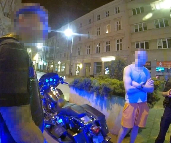 Kierował Harleyem po pijaku, uciekał i miał kastet