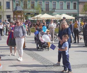 Piknik w Rynku w Kielcach. 1 maja 2025