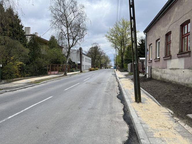 Dobra wiadomość dla mieszkańców Górnej! Znów można jeździć ul. Demokratyczną w obu kierunkach