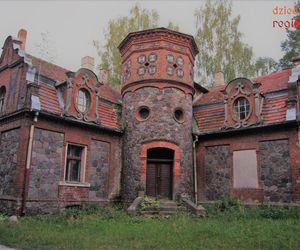 Stara gorzelnia w Zakrzewie kryje niezwykłą historię. Ten zabytek urzeka swoją architekturą