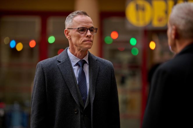 Na Wspólnej, odc 4078. Damian Cieślik (Waldemar Błaszczyk), Krupski (Maciej Wilewski)