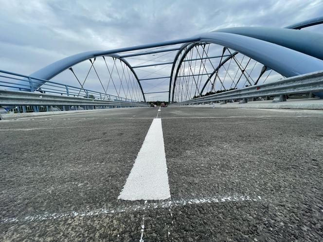 Wiadukt w ciągu al. Armii Krajowej już prawie gotowy. Kiedy tamtędy pojedziemy?