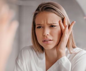 Tak alkohol wpływa na skórę. Chroń ją nie tylko przed Sylwestrem 