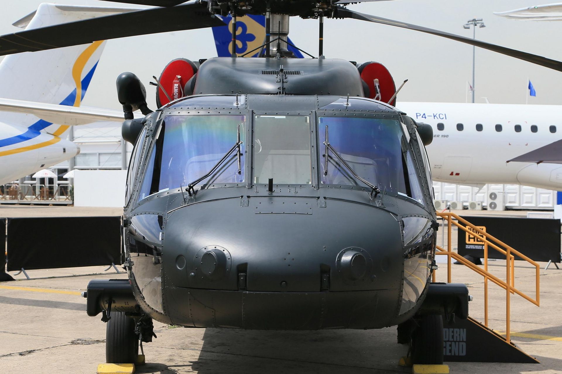 S-70i Black Hawk