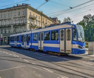 Kraków. Linie 1, 14, 22 tymczasowo wyłączone z ruchu. Wiemy, kiedy i na jakim odcinku