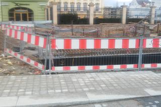 Mur sprzed 600 lat już niedługo będzie można podziwiać na Zamkowej
