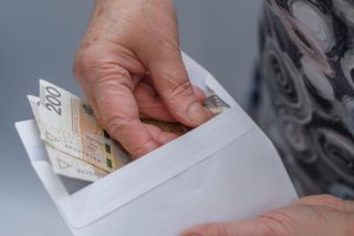 Od 1 lipca spodziewaj się decyzji. Kto może liczyć na rentę wdowią?