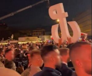 Karol Nawrocki śpiewa (nie)zakazane piosenki