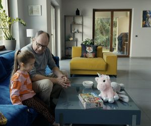 Barwy szczęścia odc. 3192. Wioletka (Sara Kudaj), Marek Złoty (Marcin Perchuć)