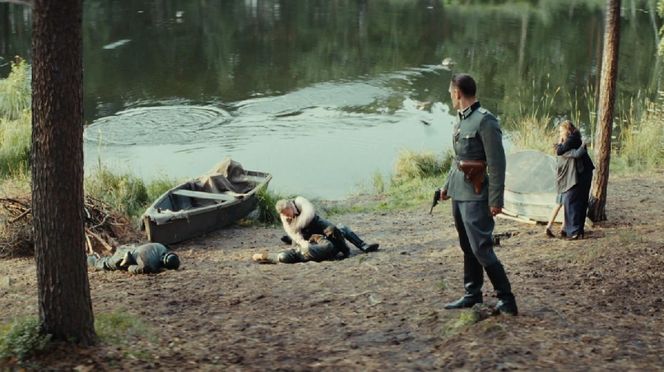 Zatoka szpiegów 2, odcinek 16. Redliński (Jan Wieczorkowski), Franz (Bartosz Gelner)