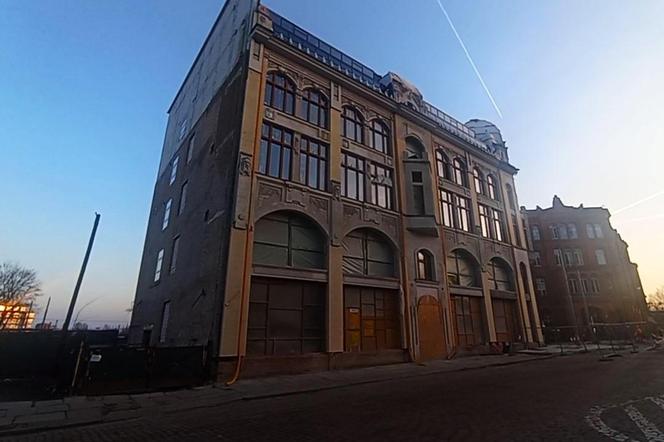 Stara drukarnia pięknieje