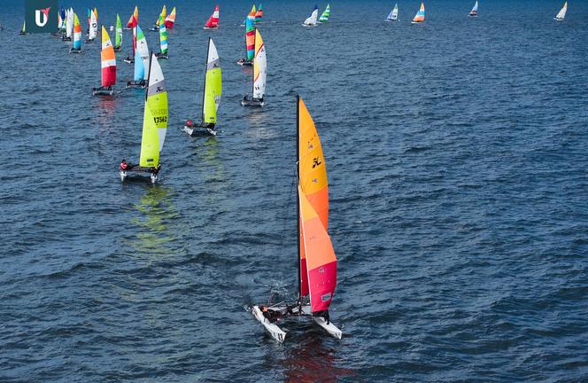 Szczecineccy żeglarze w czołówce Hobie Cat 14