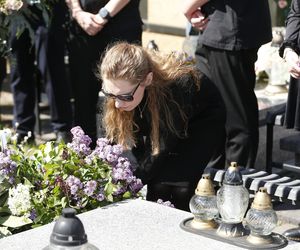 Agata Buzek na pogrzebie