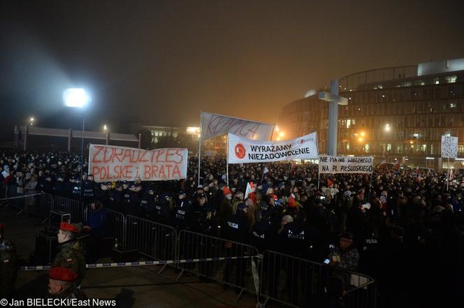 Odsłonięcie pomnika Lecha Kaczyńskiego w Warszawie