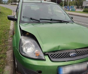 Uparty senior w Jastrzębiu-Zdroju. 78-latkowi dwie kolizje jednego dnia nie odebrały chęci do jazdy samochodem