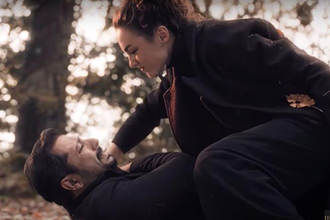 Emanet. Nana dowie się, kto zabił Aziza. Z bronią pojedzie do Idrisa! 