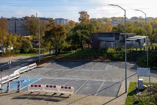 SKM Pomorzany - miejska część już gotowa, na kolejowej nie dzieje się nic