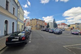 Zmiany na Placu Powstańców w Lesznie 