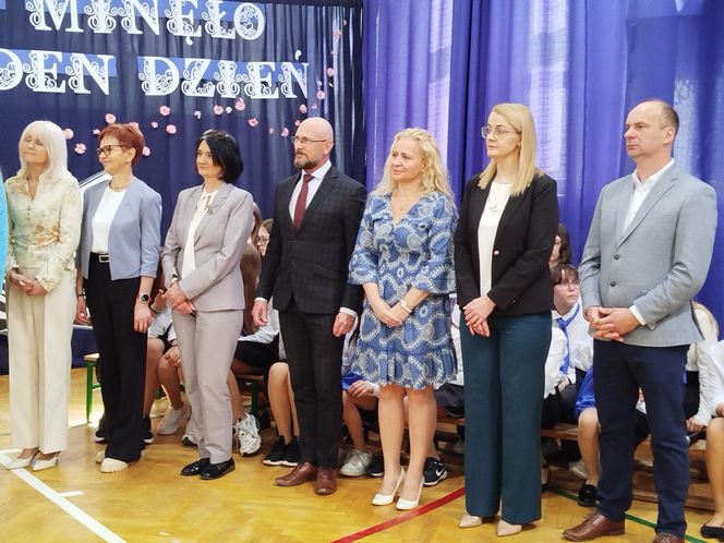 Uroczystość jubileuszowa w siedleckiej "Dziesiątce" była okazją do wspomnień
