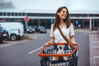 Parki handlowe biją rekordy. Dlaczego inwestorzy  przenoszą tam kapitał?